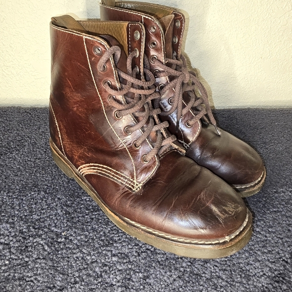 Dr. Martens James Combat Boots Mens Size 8  Leather Work burbury color - Picture 1 of 12